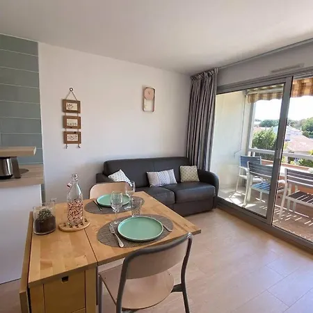 St-raphael - Joli T1 Au Port De Santa-lucia - Climatise *