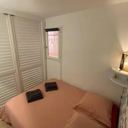 St-raphael - Joli T1 Au Port De Santa-lucia - Climatise Lejlighed Saint-Raphaël