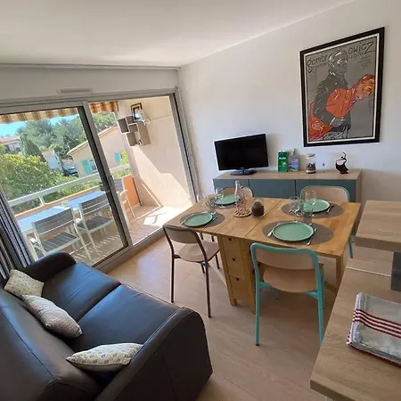 St-raphaël - Joli T1 Au Port De Santa-lucia - Climatisé Apartamento *